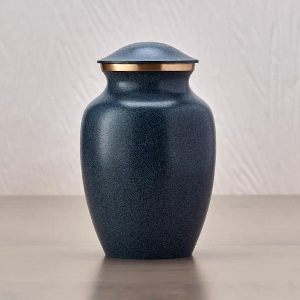 Maus Granite Urn - Small 70 ci